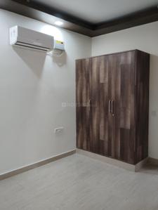 Bedroom Image of 3150 Sq.ft 4 BHK Builder Floor for rent in Sector 16 Faridabad for Rs. 60000