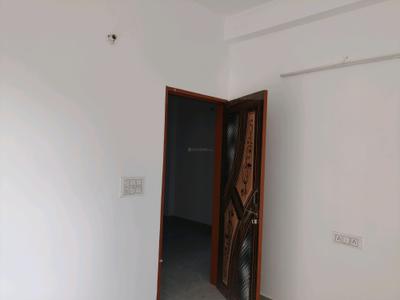 Bedroom Image of 750 Sq.ft 2 BHK Builder Floor for sale in DLF Ankur Vihar Ghaziabad for Rs. 2254322