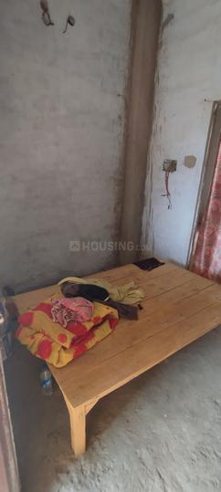 Gopal Puri, Alambagh Bedroom 1