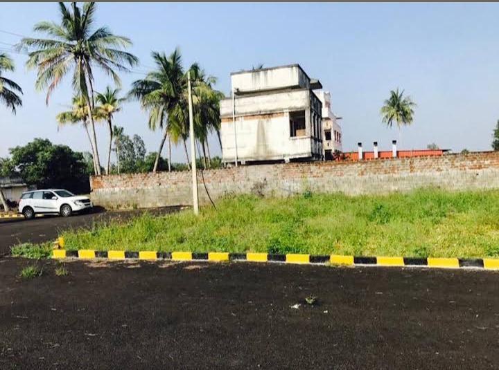 Padappai Main Image 1