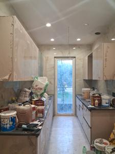 Kitchen Image of 901 Sq.ft 3 BHK Builder Floor for rent in Paschim Vihar New Delhi for Rs. 40000
