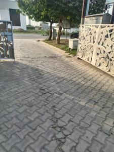 Image of 1215 Sq.ft 3 BHK Builder Floor for sale in Wave City, Ghaziabad for Rs. 8000000