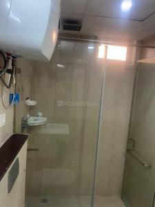 Bathroom Image of 1380 Sq.ft 2 BHK Apartment / Flat for rent in Supertech Supernova, Sector 94 Noida for Rs. 50000