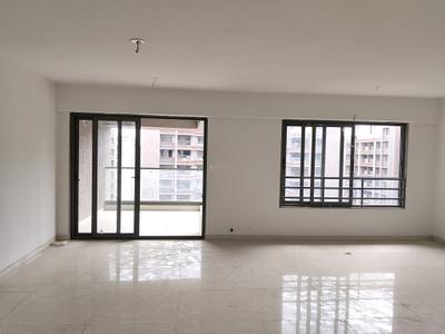 Living Room Image of 7650 Sq.ft 4 BHK Apartment / Flat for sale in Maruti 360, Bodakdev Ahmedabad for Rs. 80325000