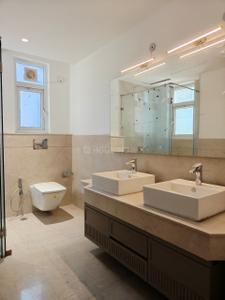 Bathroom Image of 5605 Sq.ft 5 BHK Villa for sale in Emaar Marbella, Sector 66 Gurgaon for Rs. 170000000