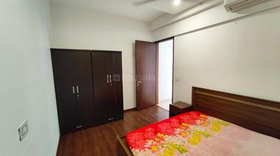 Bedroom Image of 1350 Sq.ft 2.5 BHK Apartment / Flat for sale in Amanora Gateway Towers 98 And 99, Hadapsar Pune for Rs. 28500000