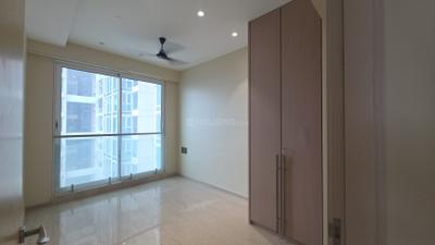 Bedroom Image of 1300 Sq.ft 3 BHK Apartment / Flat for rent in Monte South, Byculla Mumbai for Rs. 170000