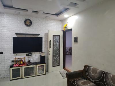 Living Room Image of 410 Sq.ft 1 BHK Apartment / Flat for rent in Vijay Park, Kasarvadavali Thane for Rs. 18100
