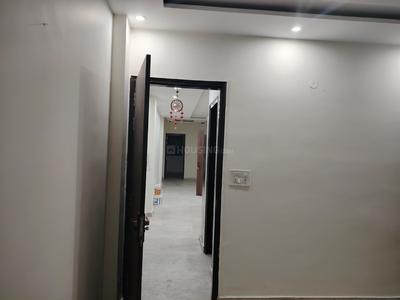 Bedroom Image of 900 Sq.ft 2 BHK Builder Floor for rent in Ashok Nagar New Delhi for Rs. 31000