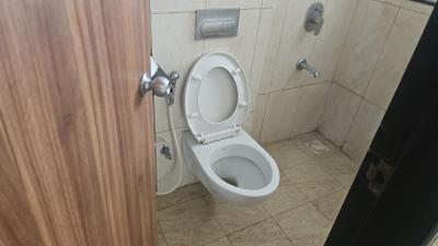 Bathroom Image of 650 Sq.ft 1 BHK Apartment / Flat for rent in Kolte Patil Life Republic Sector R3 3rd Avenue, Nerhe Pune for Rs. 17500