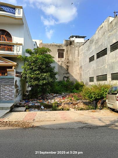 Vijayant khand Main Image 1