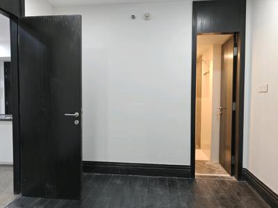 Bedroom Image of 1000 Sq.ft 2 BHK Apartment / Flat for sale in Lodha Venezia, Parel Mumbai for Rs. 40000000