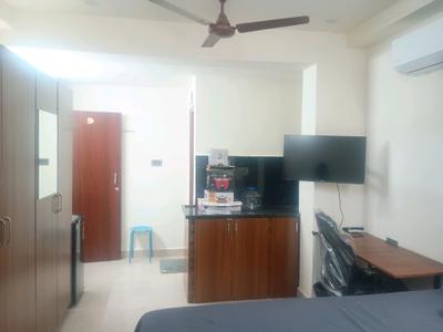 Bedroom Image of 350 Sq.ft 1 RK Apartment / Flat for rent in Madhapur Hyderabad for Rs. 25000