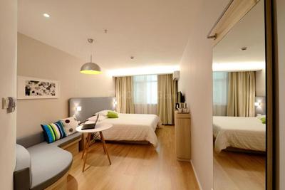 Bedroom Image of LOTUS PG  in Sector 39, Gurgaon