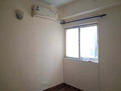Bedroom Image of 825 Sq.ft 2 BHK Apartment / Flat for sale in Paras Tierea, Sector 137 Noida for Rs. 7400000