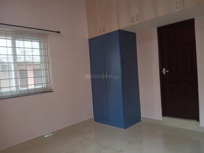 Bedroom Image of 1500 Sq.ft 3 BHK Builder Floor for rent in Saligramam Chennai for Rs. 48000
