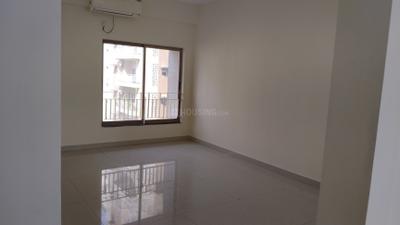 Bedroom Image of 3250 Sq.ft 4 BHK Apartment / Flat for rent in Adani Water Lily, Shantigram Ahmedabad for Rs. 90000