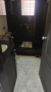 Ritej Jaydev Tower Bathroom Two 3