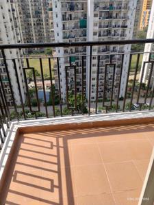 Balcony Image of 1320 Sq.ft 3 BHK Apartment / Flat for sale in Maxblis White House, Sector 75 Noida for Rs. 18300000