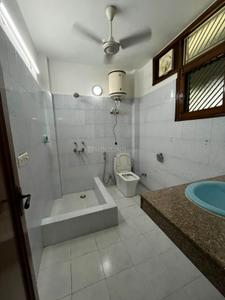 Image of 3265 Sq.ft 4.5 BHK Independent House for rent in Sector 50, Noida for Rs. 150000