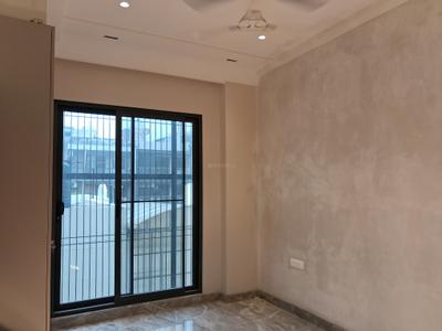 Bedroom Image of 1350 Sq.ft 3 BHK Builder Floor for sale in Paschim Vihar New Delhi for Rs. 27000000