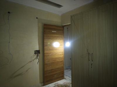 Bedroom Image of 1000 Sq.ft 3 BHK Apartment / Flat for sale in Hari Nagar New Delhi for Rs. 9800000