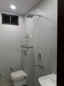 Common Bathroom Image of 540 Sq.ft 2 BHK Apartment / Flat for sale in Dwarka Mor New Delhi for Rs. 3200000