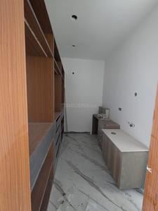 Bathroom Image of 1800 Sq.ft 3 BHK Builder Floor for sale in Sector 10 Gurgaon for Rs. 23500000