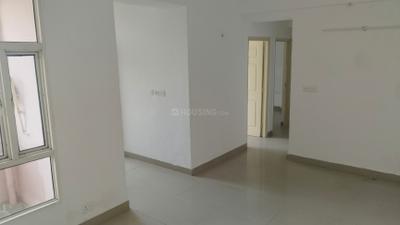 Living Room Image of 1150 Sq.ft 2.5 BHK Apartment / Flat for rent in Supertech Cape Town, Sector 74 Noida for Rs. 29800