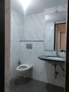 Common Bathroom Image of 1500 Sq.ft 3 BHK Apartment / Flat for sale in Hubtown Sunmist, Andheri East Mumbai for Rs. 44500000