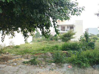 Image of 302 Sq.ft Residential Plot / Land for sale in BPTP Parklands Pride, Sector 77, Faridabad for Rs. 55000000