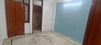 Bedroom Image of 900 Sq.ft 3 BHK Builder Floor for sale in Jamia Nagar New Delhi for Rs. 6500000