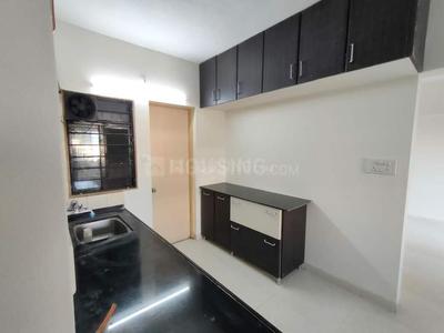 Kitchen Image of 930 Sq.ft 2 BHK Apartment / Flat for sale in Magarpatta Cosmos Apartment, Magarpatta City Pune for Rs. 17500000