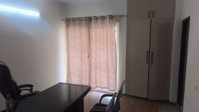 Bedroom Image of 1299 Sq.ft 3 BHK Apartment / Flat for rent in Amrapali Verona Heights, Noida Extension Greater Noida for Rs. 20000