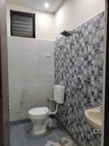 Common Bathroom Image of 800 Sq.ft 2 BHK Apartment / Flat for sale in CI Golf City, Kambakshpur Noida for Rs. 3088000