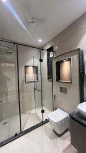 Bathroom Image of 2100 Sq.ft 4 BHK Studio for sale in Big Block South City 2, Sector 49 Gurgaon for Rs. 33900000