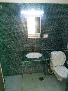 Bathroom Image of 780 Sq.ft 2 BHK Apartment / Flat for sale in Assotech Windsor Court, Sector 78 Noida for Rs. 6500000