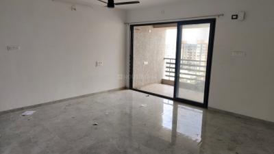 Living Room Image of 1725 Sq.ft 3 BHK Apartment / Flat for rent in Siddhi Vinayak Elements, Jahangirabad Surat for Rs. 25000