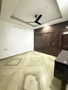 Bedroom Image of 1450 Sq.ft 3 BHK Builder Floor for rent in Rajouri Garden New Delhi for Rs. 40000