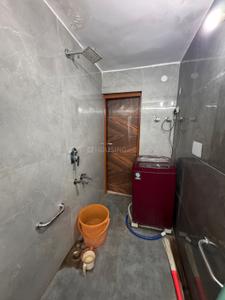 Bathroom Image of 1500 Sq.ft 3 BHK Apartment / Flat for sale in Keshavkunj NDMC Appartment, Vikaspuri New Delhi for Rs. 18500000