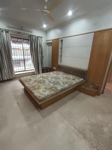 Bedroom Image of 2160 Sq.ft 4 BHK Apartment / Flat for sale in Vile Parle West Mumbai for Rs. 81000000