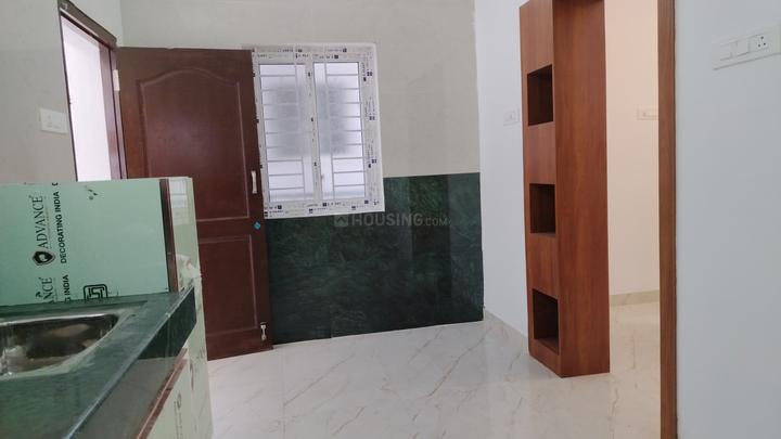 Yasri Living Main Image 1