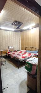 Bedroom Image of 500 Sq.ft 1 BHK Builder Floor for rent in Vaishali Ghaziabad for Rs. 17000