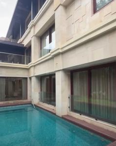 5 BHK Villa