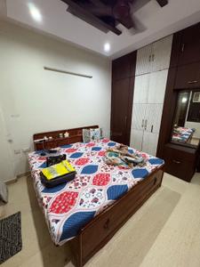 Bedroom Image of 300 Sq.ft 1 RK Builder Floor for rent in Rajouri Garden New Delhi for Rs. 16000