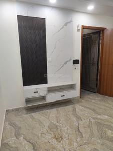 Bedroom Image of 927 Sq.ft 2.5 BHK Builder Floor for sale in Ramesh Nagar New Delhi for Rs. 13200000
