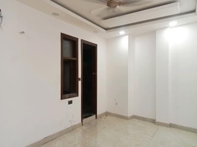 Bedroom Image of 680 Sq.ft 2 BHK Builder Floor for sale in Govindpuri New Delhi for Rs. 5000000