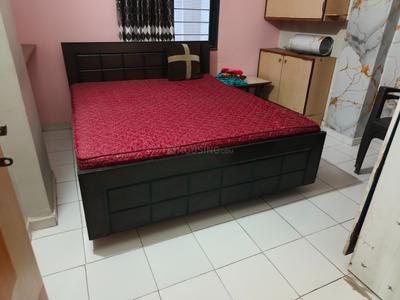 Bedroom Image of 1140 Sq.ft 2 BHK Apartment / Flat for rent in Chanakyapuri Ahmedabad for Rs. 32000