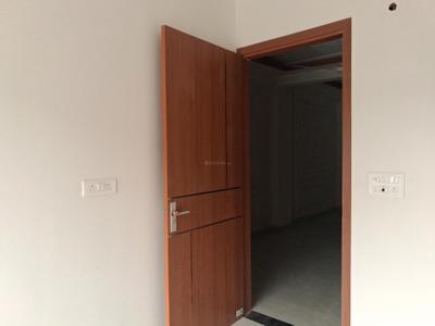 Bedroom Image of 1050 Sq.ft 2 BHK Apartment / Flat for sale in Skyline Dev Infra by Skyline Homes, Sector 104 Noida for Rs. 4300000
