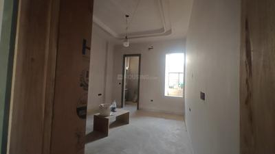 Bedroom Image of 1440 Sq.ft 3 BHK Builder Floor for sale in Mukherjee Nagar New Delhi for Rs. 23500000